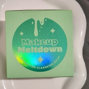 Hydrating Cleansing Balm